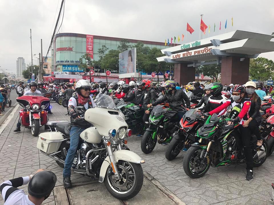 Hàng trăm mô tô PKL diễu hành mừng Hội Cần Thơ MotoBike sinh nhật lần 3 ảnh 7