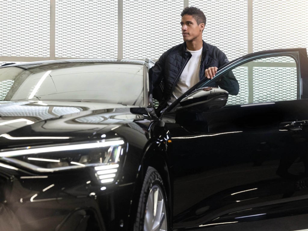 Dàn cầu thủ FC Real Madrid lại được tặng loạt xe Audi “hàng hot” trước mùa giải mới ảnh 3