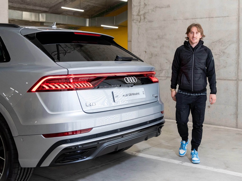 Dàn cầu thủ FC Real Madrid lại được tặng loạt xe Audi “hàng hot” trước mùa giải mới ảnh 7