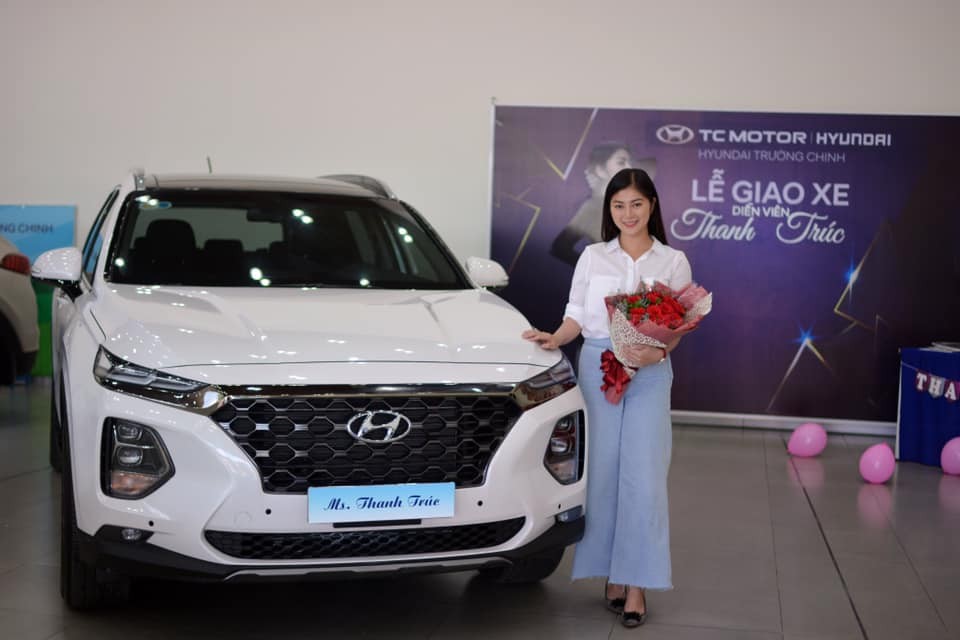 Diễn viên Thanh Trúc “kết duyên” Hyundai Santa Fe 2019 thế hệ mới  ảnh 1
