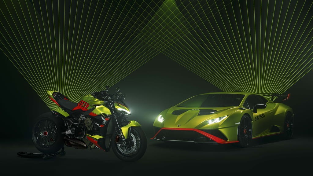 Mô tô mới trên 500cc nổi bật ra mắt trong tháng 9/2022: Adventure thi nhau nâng cấp, superbike mọc thêm cánh ảnh 7