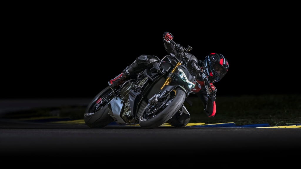 Diện kiến Ducati Streetfighter V4 2023, sử dụng chung nhiều nền tảng với mẫu superbike Panigale V4 2023 ảnh 6