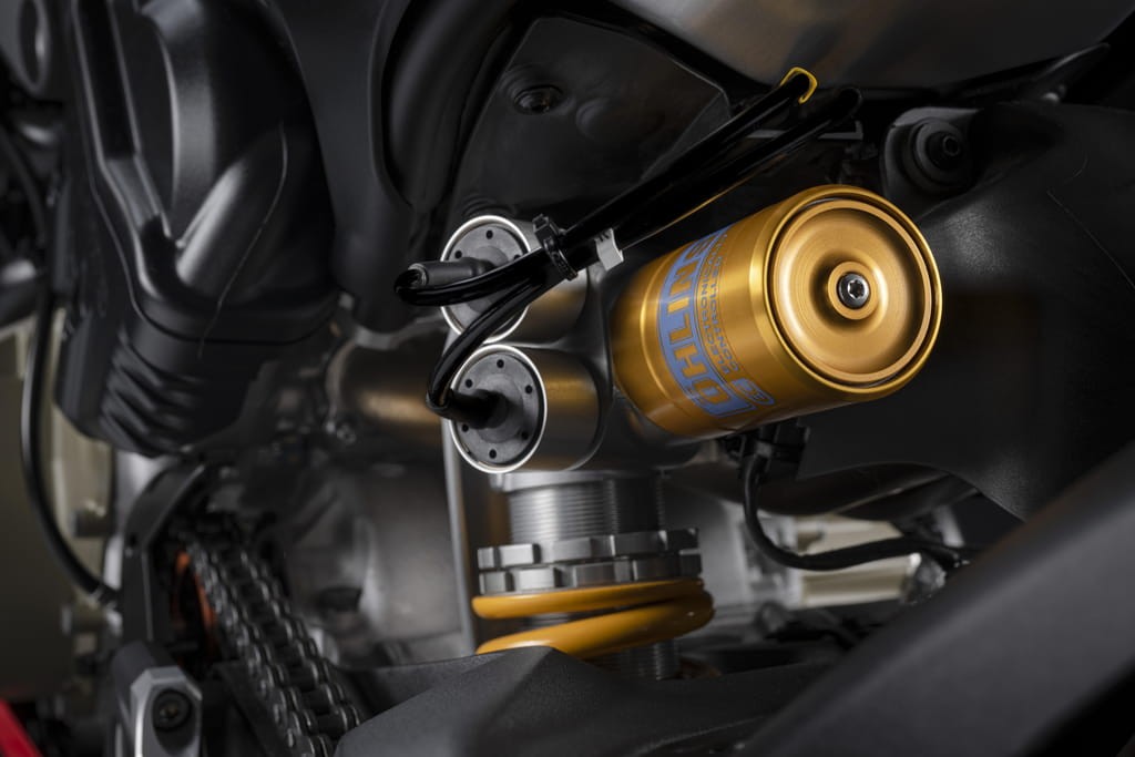 Diện kiến Ducati Streetfighter V4 2023, sử dụng chung nhiều nền tảng với mẫu superbike Panigale V4 2023 ảnh 4