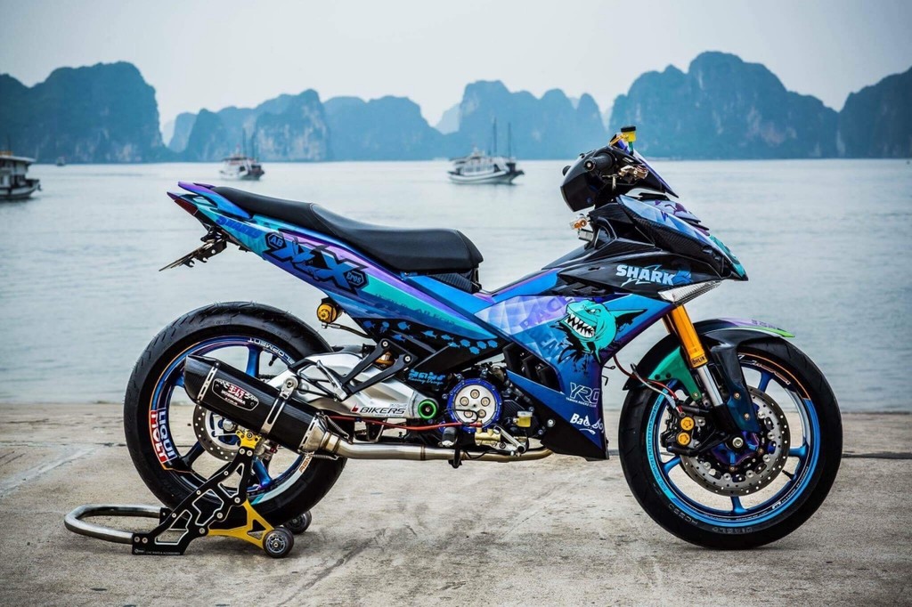 Biker Hạ Long tiếp tục “khoe” Yamaha Exciter 150 độ khủng ảnh 3