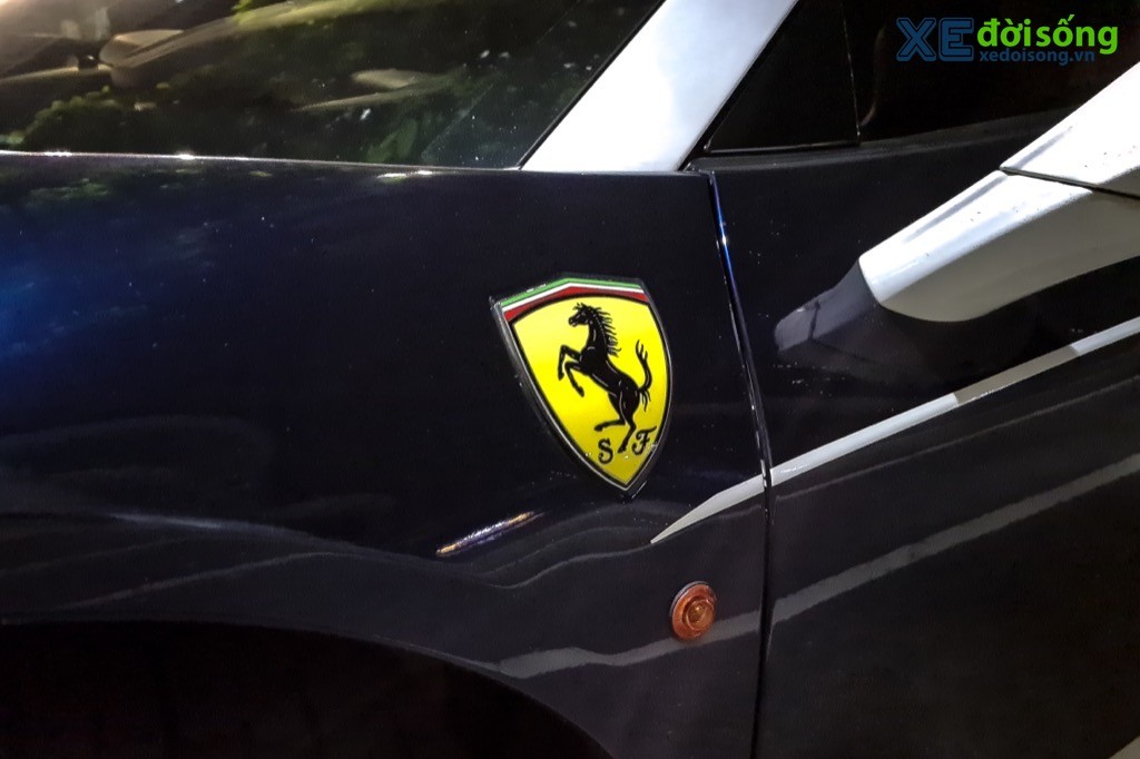 Siêu ngựa Ferrari 458 Spider hàng hiếm mang lên mình lớp áo mới nhờ thợ Việt ảnh 6