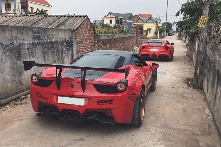 Cặp đôi Ferrari độ “khủng” nhất Việt Nam tái xuất trên “đường làng”, nổi bật bởi ngoại thất nâng cấp tiền tỷ ảnh 7