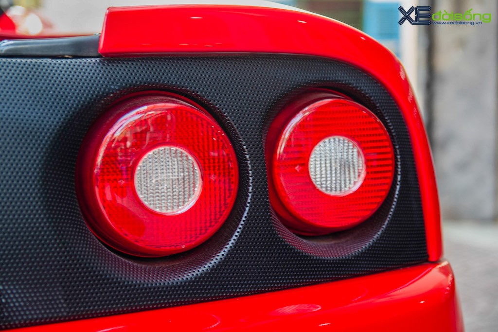 Soi chi tiết Ferrari 360 Spider - một trong những siêu xe đầu tiên có mặt tại Việt Nam ảnh 11