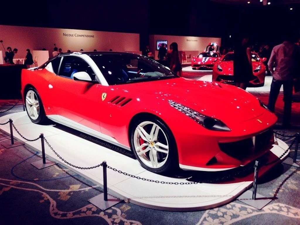 Phát thèm với những siêu phẩm Ferrari hàng thửa, đại gia “tiền tấn” chưa chắc đã mua được! ảnh 8