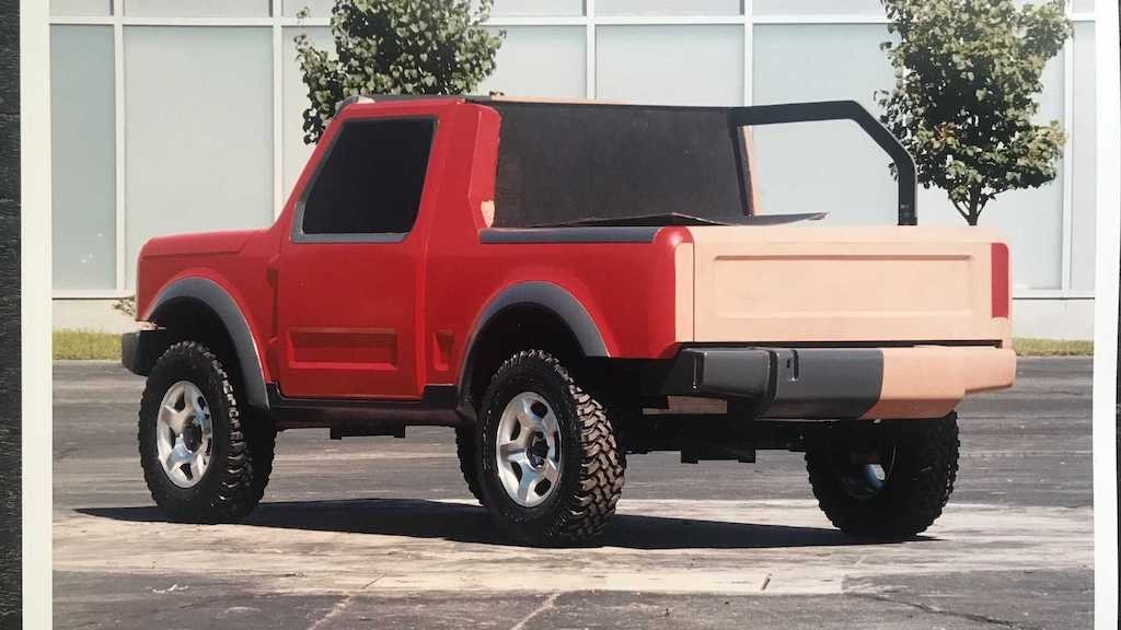 Cách đây gần 20 năm Ford đã từng định hồi sinh Bronco bằng bán tải Ranger, và đây là chiếc xe đó! ảnh 2