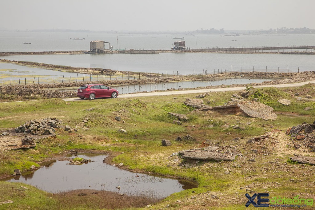 Vẻ đẹp Ford Focus EcoBoost bên 4 cây cầu sông Hàn, Đà Nẵng ảnh 12