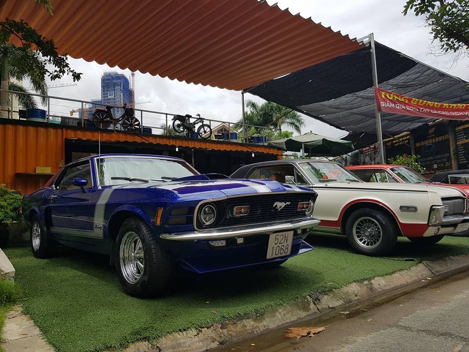 Loạt xe cổ Ford Mustang và Mercury Cougar hội tụ ở Sài Gòn ảnh 2