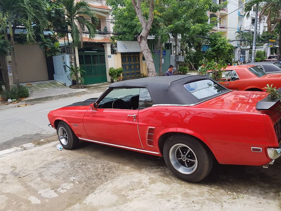 Loạt xe cổ Ford Mustang và Mercury Cougar hội tụ ở Sài Gòn ảnh 6