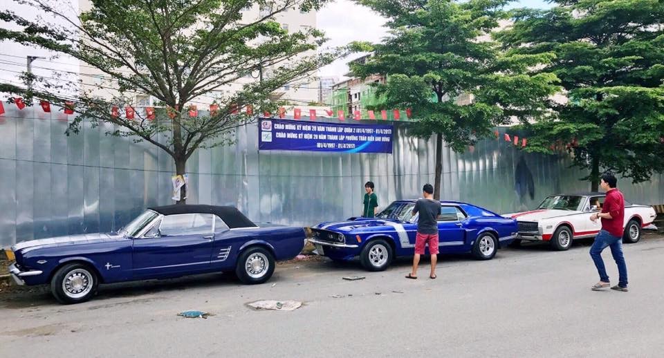 Loạt xe cổ Ford Mustang và Mercury Cougar hội tụ ở Sài Gòn ảnh 8