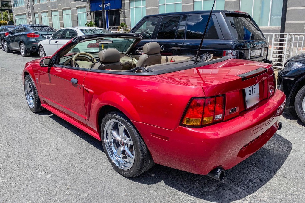 “Hổ mang bành” Mustang SVT Cobra Convertible đời 2003 cực độc lên sàn xe cũ Việt ảnh 4