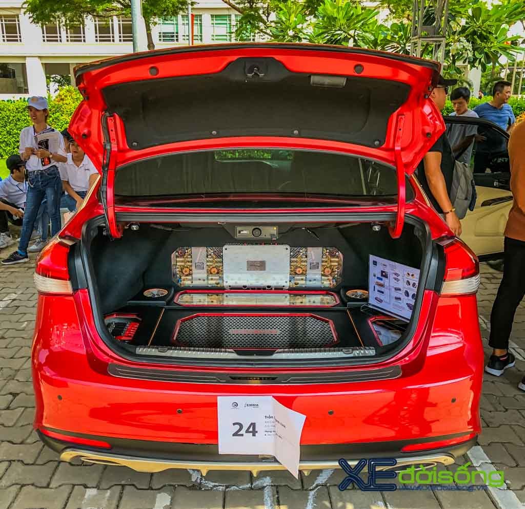 Hàng loạt xe độ “khủng” tại Giải đấu âm thanh xe hơi EMMA 2019 ở Saigon AutoTech ảnh 7