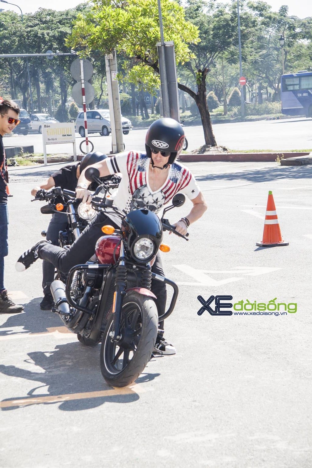 Harley-Davidson hướng dẫn lái xe an toàn dịp Sportster Day ở Sài Gòn ảnh 15
