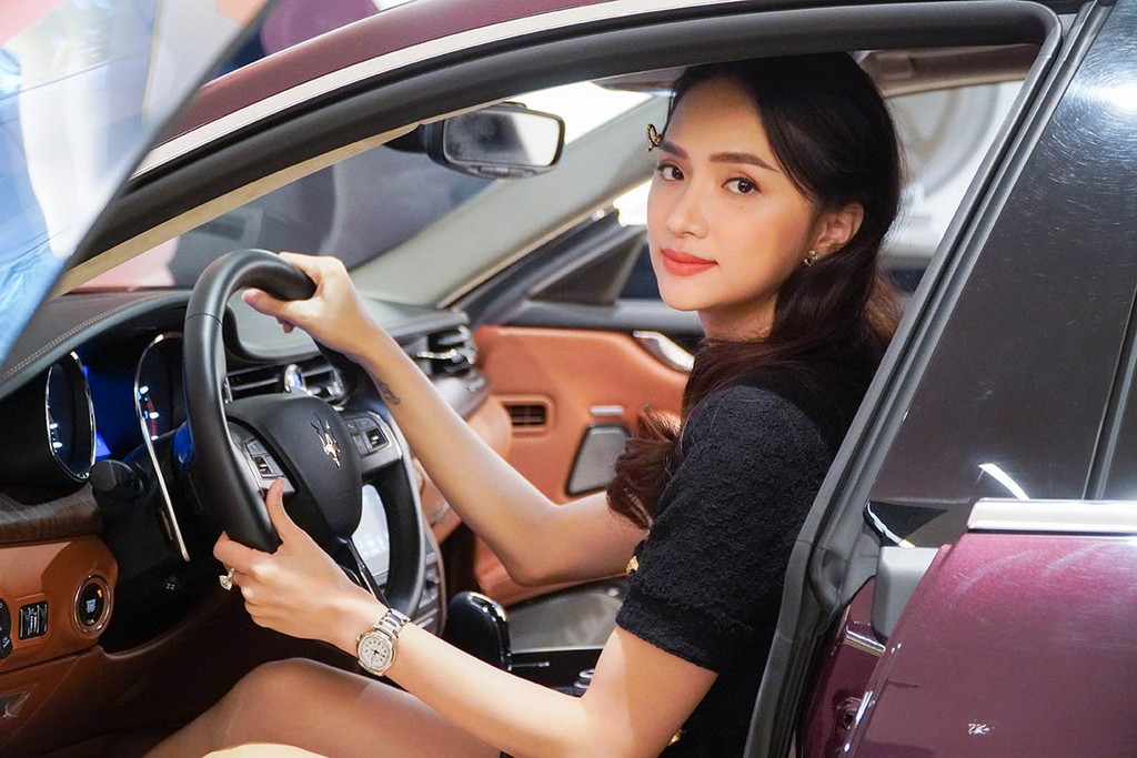 Chiếc Maserati Quattroporte hơn 8 tỷ của Hoa hậu Hương Giang có gì đặc biệt? ảnh 4