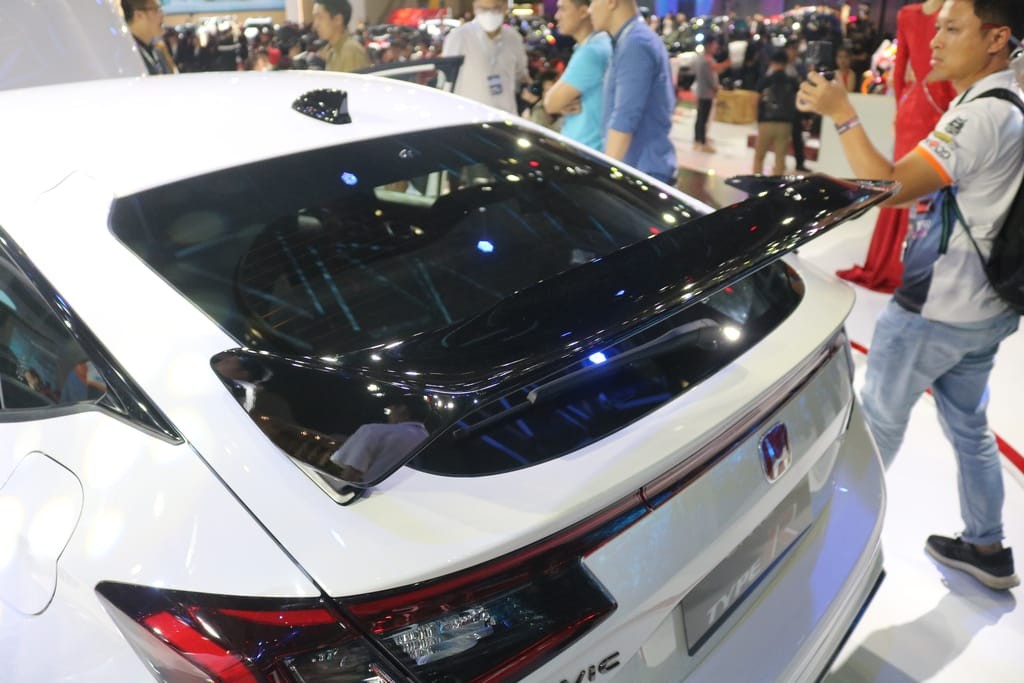 Diện kiến Honda Civic Type R 2023: Mẫu xe đua cầu trước chỉ dành cho các “dân chơi“ ảnh 6