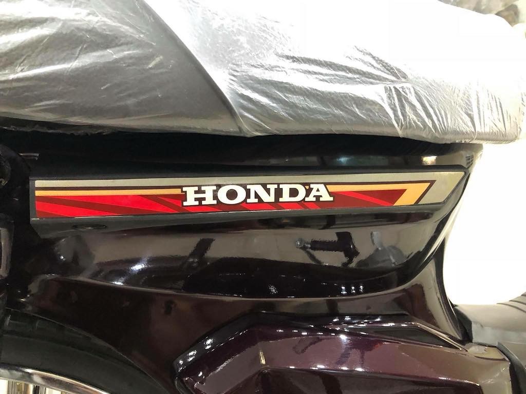 Sốc với Honda Dream II Thái giá 1,13 tỷ tại Việt Nam ảnh 3
