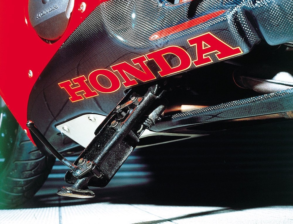 10 điểm khiến siêu mô tô Honda NR đi trước thời đại ảnh 7