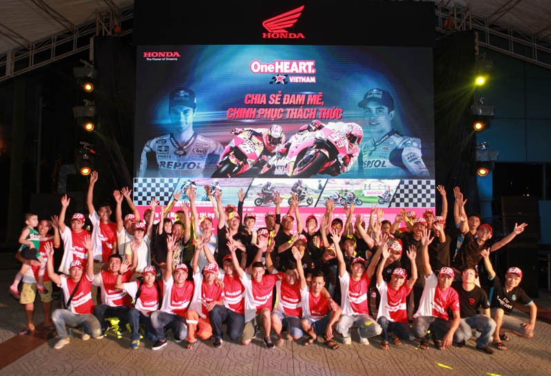 Honda Việt Nam tài trợ Repsol Honda Team MotoGP 2018 ảnh 3