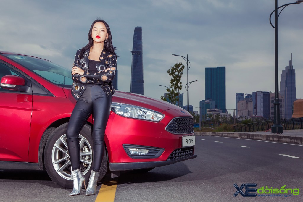 Hot girl fashionista Châu Bùi cá tính, thời thượng với Ford Focus  ảnh 7