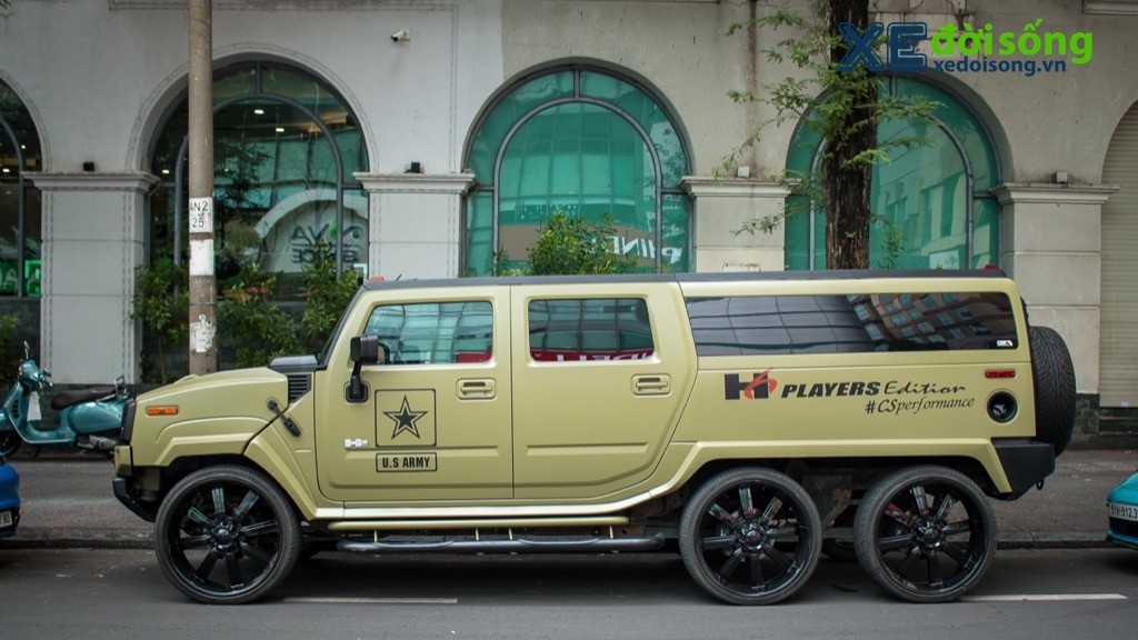 Từ “dân chơi” hoá “quân nhân”, Hummer H6 Players Edition tại Việt Nam nổi bật trong lớp áo mới ảnh 7