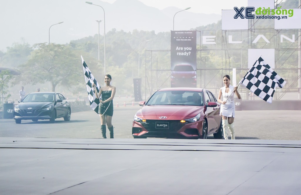 Ra mắt Hyundai Elantra thế hệ mới tại Việt Nam: 4 phiên bản, giá khởi điểm chỉ từ 599 - 799 triệu đồng ảnh 2