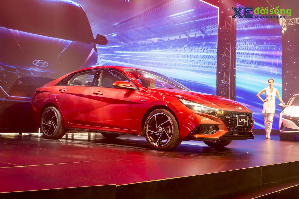 Ra mắt Hyundai Elantra thế hệ mới tại Việt Nam: 4 phiên bản, giá khởi điểm chỉ từ 599 - 799 triệu đồng ảnh 4