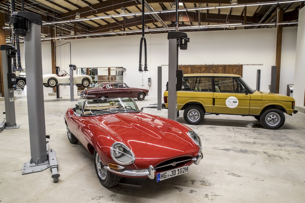 Ghé thăm trung tâm xe cổ của Jaguar Land Rover tại Đức ảnh 3