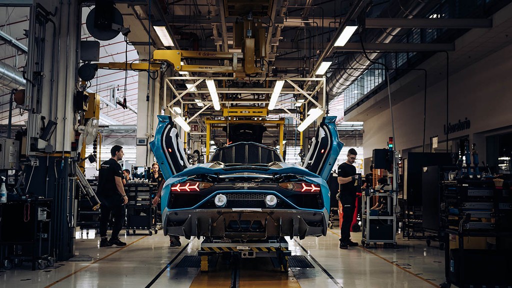 Chính thức kết thúc vòng đời siêu xe Lamborghini Aventador ảnh 5