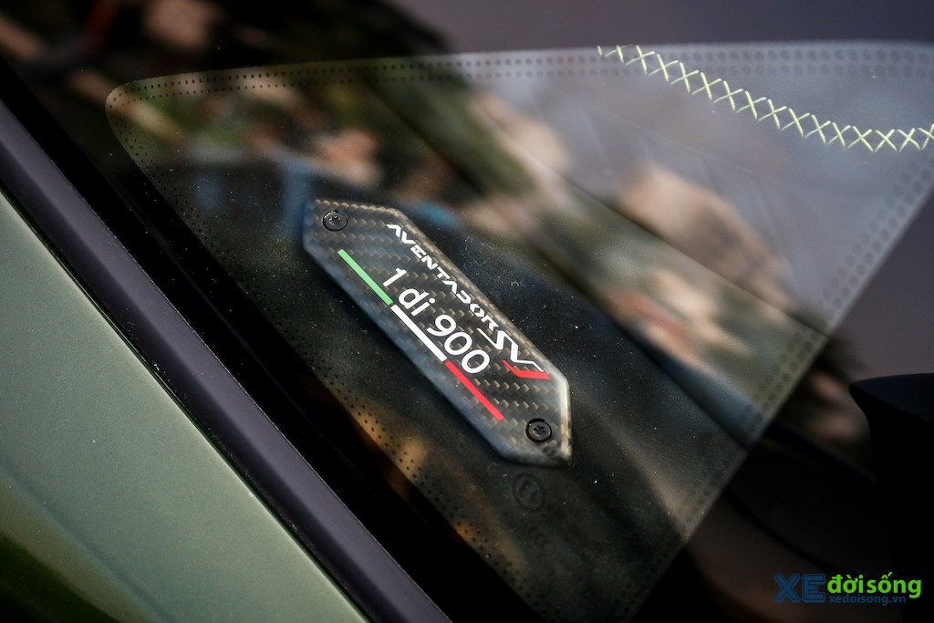 Chiêm ngưỡng Lamborghini Aventador SVJ xanh ngọc lục bảo của ông chủ chuỗi nhà thuốc danh tiếng ảnh 7