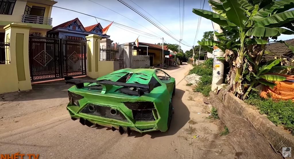 Nhóm bạn trẻ Việt Nam tiếp tục chế tạo Lamborghini Aventador SVJ làm từ bìa carton, động cơ xe máy 150cc ảnh 3