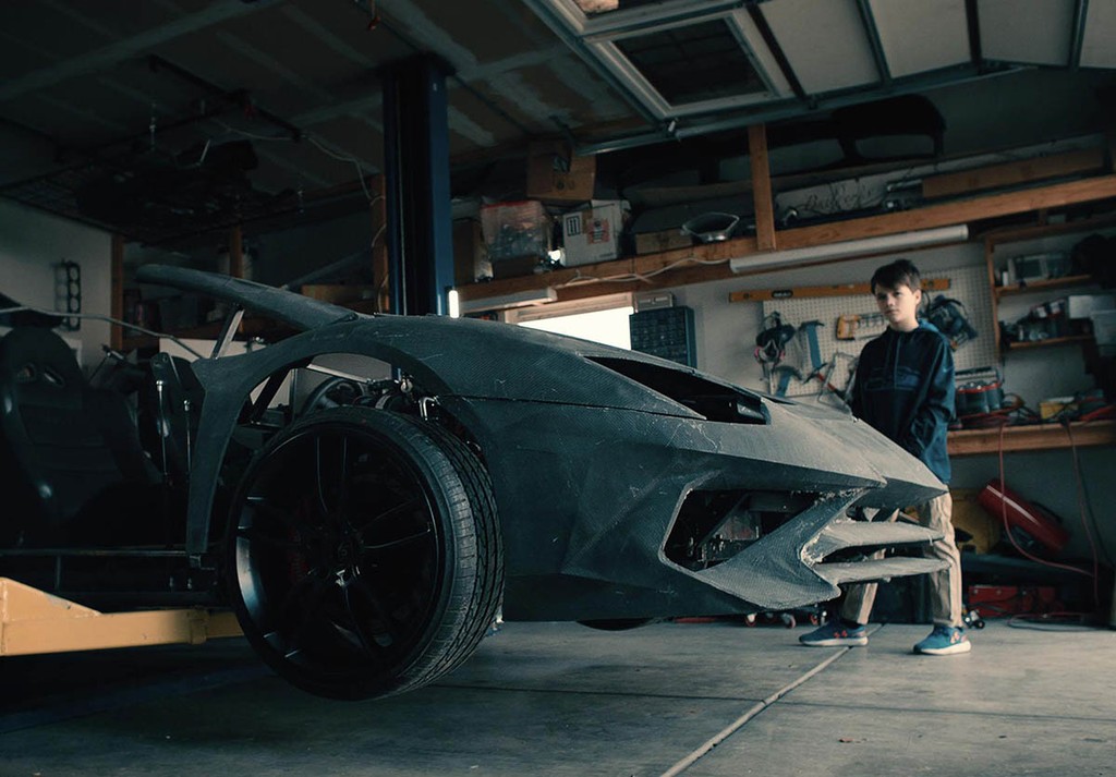 Cha con mê Lamborghini chế xe Aventador SV replica và món quà Giáng sinh ngọt ngào ảnh 8