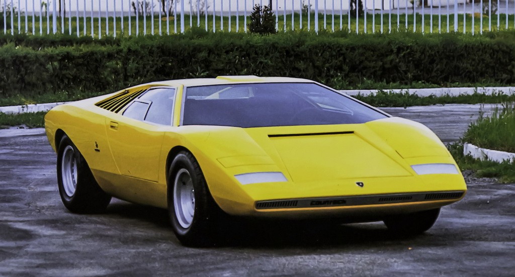 Chiếc Lamborghini năm xưa mà chúng ta từng mơ mộng giờ đã tròn 50 tuổi! ảnh 3
