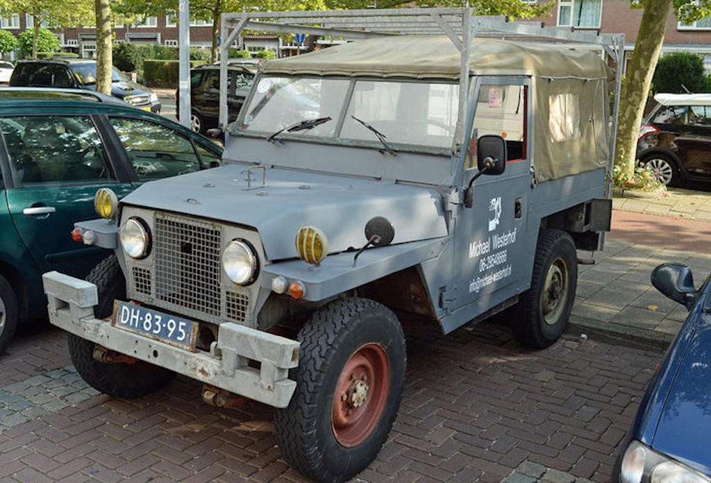 Những cột mốc đáng nhớ trong lịch sử “huyền thoại offroad” Land Rover Defender (phần II) ảnh 1