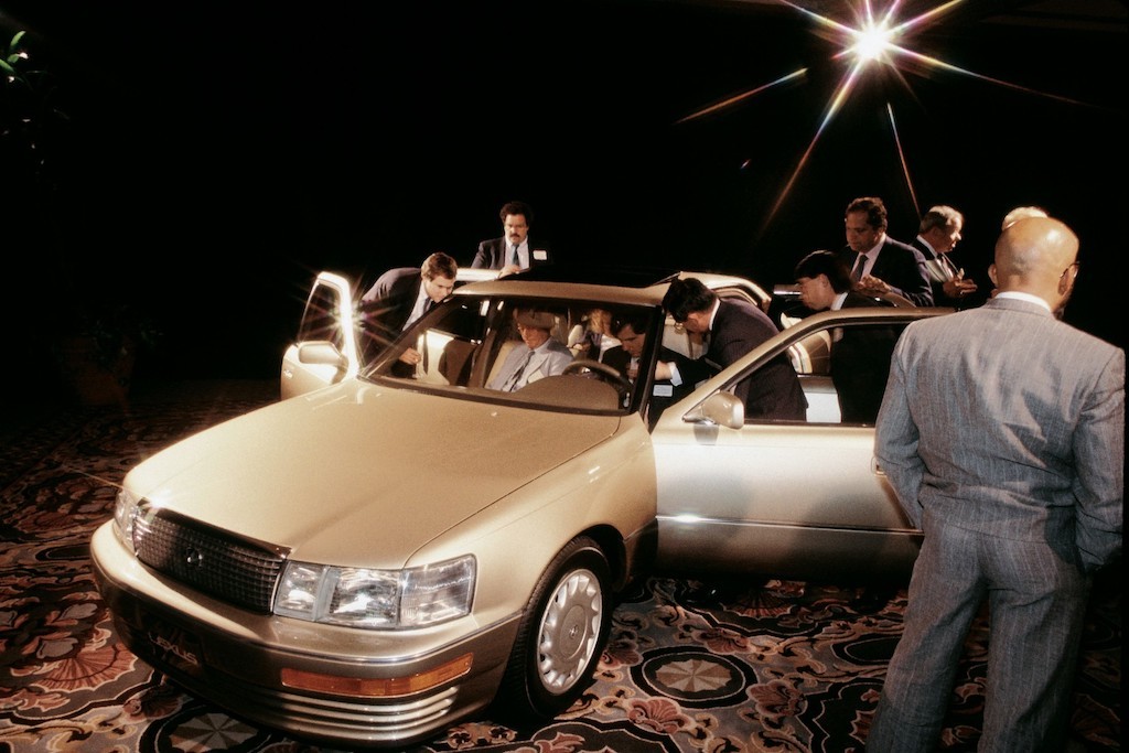 Toyota đã tạo nên chiếc xe Lexus tốt nhất theo cách: Biến điều không thể thành có thể! ảnh 4