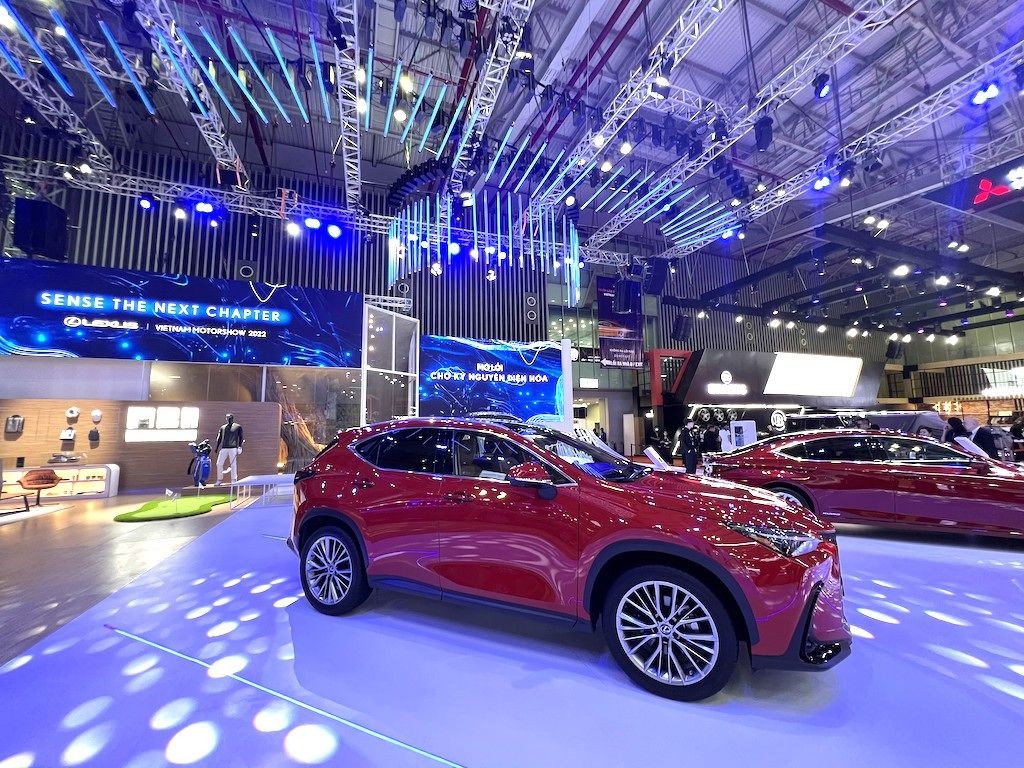 Chuẩn bị cho kỷ nguyên xe điện, Lexus đã hướng tới cá nhân hoá sự sang trọng tại VMS 2022 như thế nào? ảnh 6