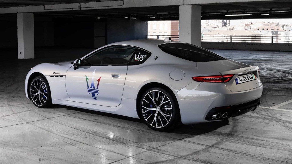 Sau bản chạy điện, coupe hạng sang Maserati GranTurismo thế hệ mới lại lộ bản chạy xăng “sang chảnh” nhưng... ảnh 2