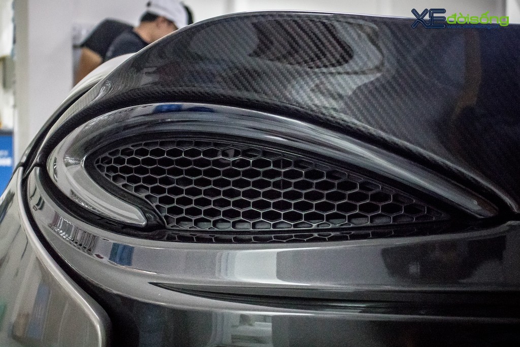 Nhìn lại siêu xe McLaren 570S độ Vorsteiner độc nhất Việt Nam, khác biệt ở một chi tiết “khiêm tốn” hơn ảnh 11