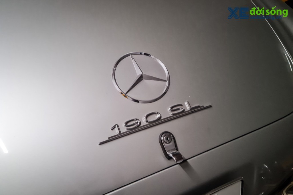 Chạm mặt xế cổ mui trần Mercedes-Benz 190 SL hàng “kịch độc” như mới tại Việt Nam ảnh 5