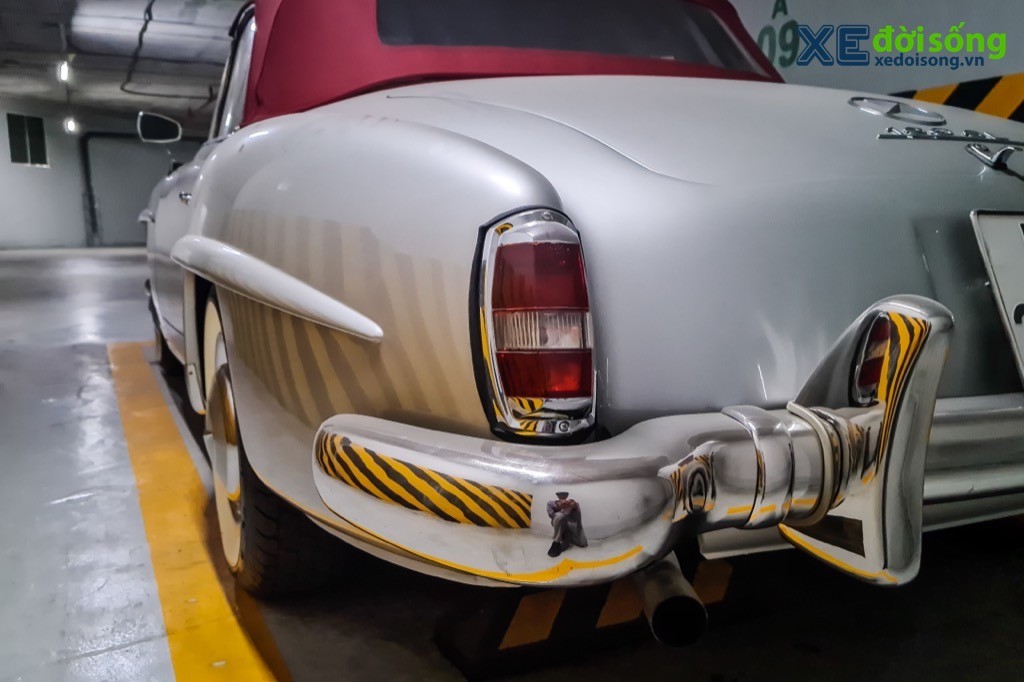 Chạm mặt xế cổ mui trần Mercedes-Benz 190 SL hàng “kịch độc” như mới tại Việt Nam ảnh 9