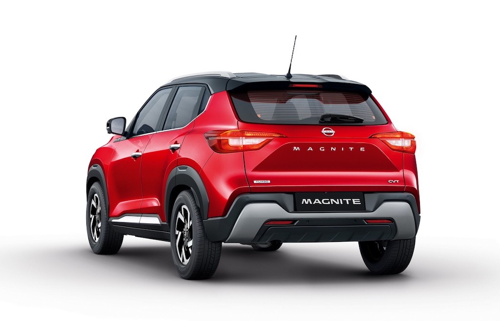 Mitsubishi XFC bản sản xuất sẽ chia sẻ nền tảng với Nissan Magnite?! ảnh 6