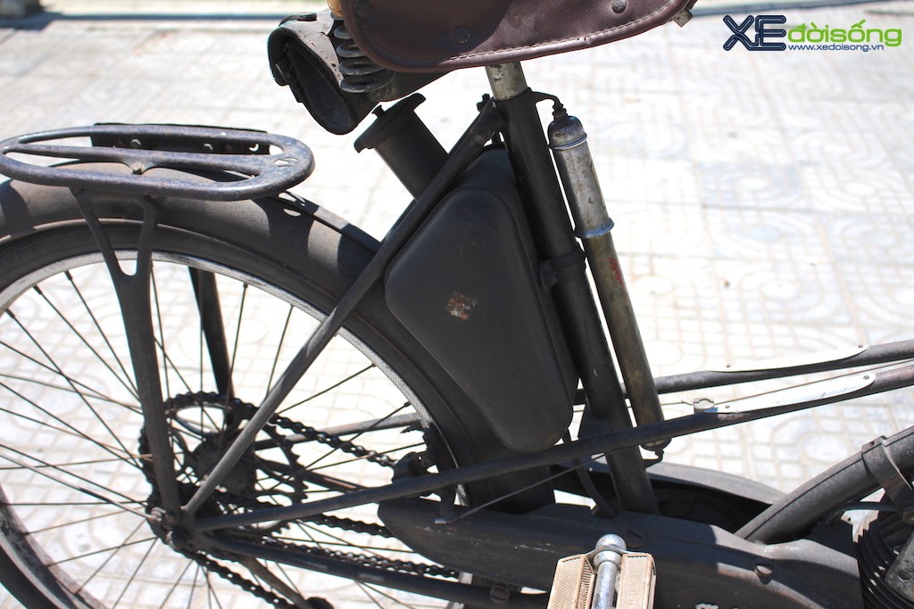 Diện kiến “cụ” xe đạp máy Mobylette AV3 nguyên bản sau 70 năm, bảo vật tại phố cổ Hội An ảnh 14