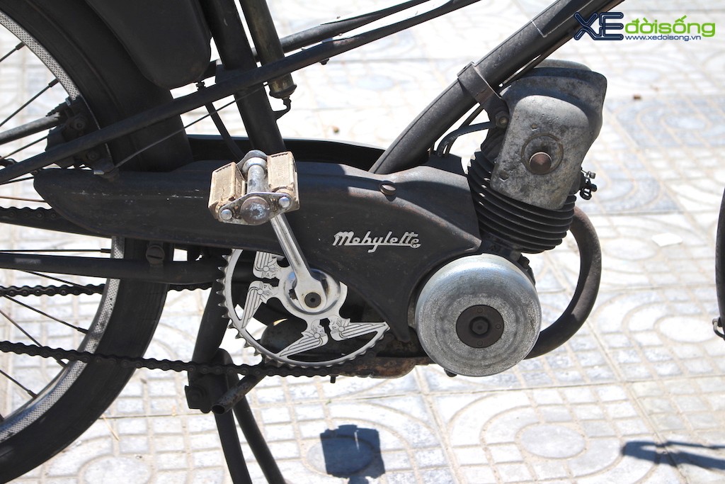 Diện kiến “cụ” xe đạp máy Mobylette AV3 nguyên bản sau 70 năm, bảo vật tại phố cổ Hội An ảnh 16