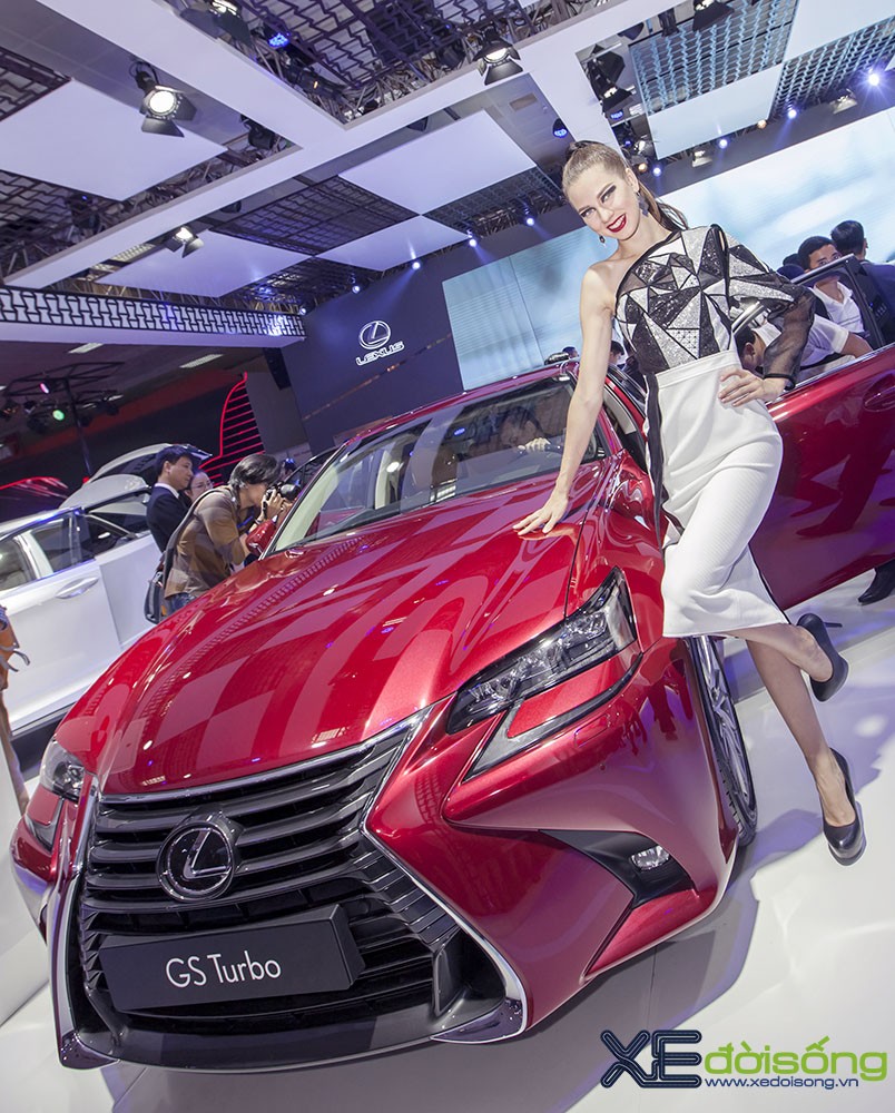 Dàn người mẫu Lexus sắc bén nhất Vietnam Motor Show 2016 ảnh 10