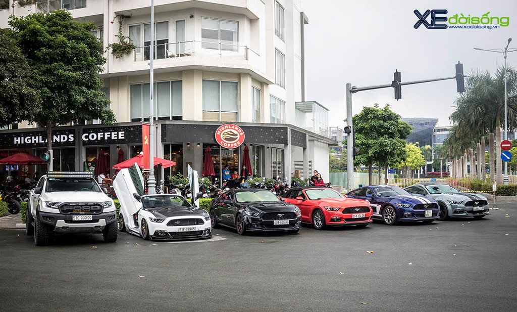 Hội ngộ loạt xe Ford Mustang đời mới: một CLB Mustang Vietnam Team chung niềm đam mê ảnh 1
