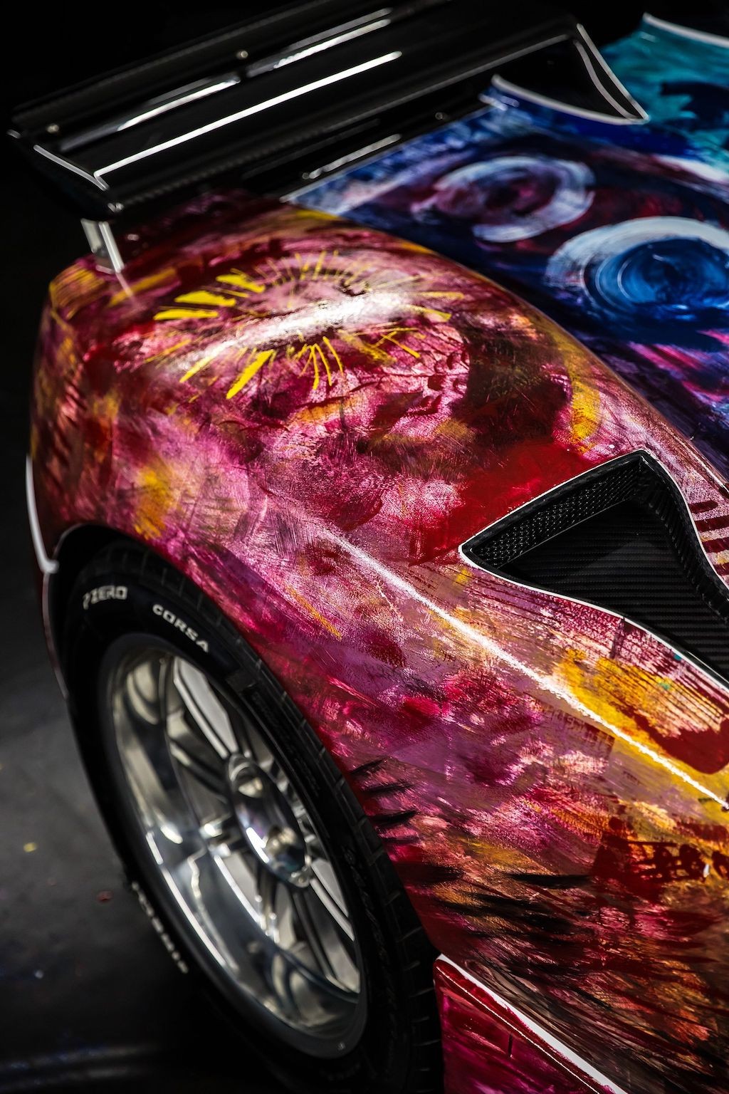 Siêu xe Pagani Zonda biến thành tác phẩm nghệ thuật 4 bánh ảnh 6