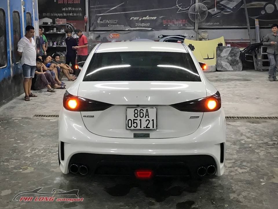 Philong Bodykit ra lò bản độ Mazda3 nhìn như Lexus  ảnh 11