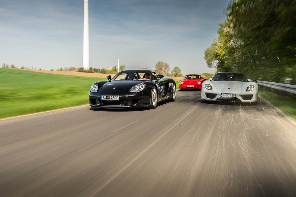 Xem 3 thế hệ hypercar nhà Porsche “so dáng” cùng nhau ảnh 6